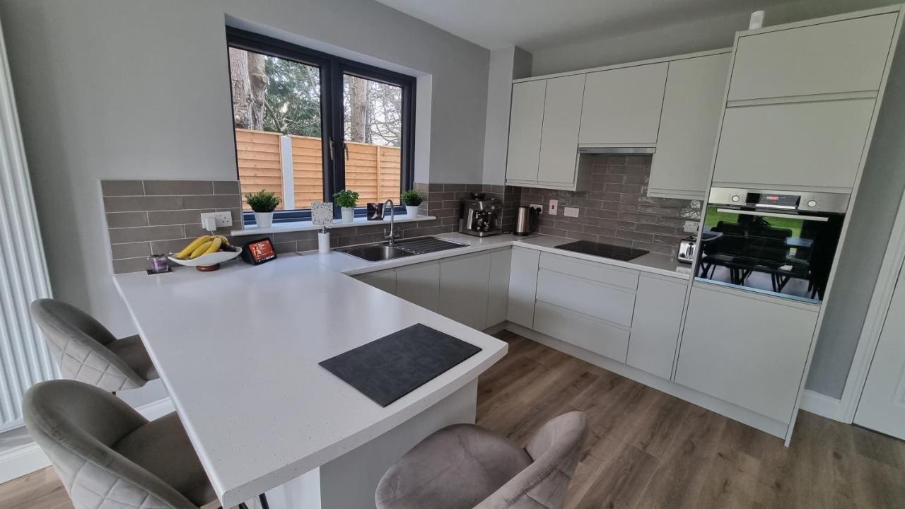 Entire Modern Home With Seaview And Parking Wicklow Exteriör bild