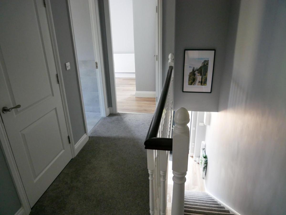 Entire Modern Home With Seaview And Parking Wicklow Exteriör bild