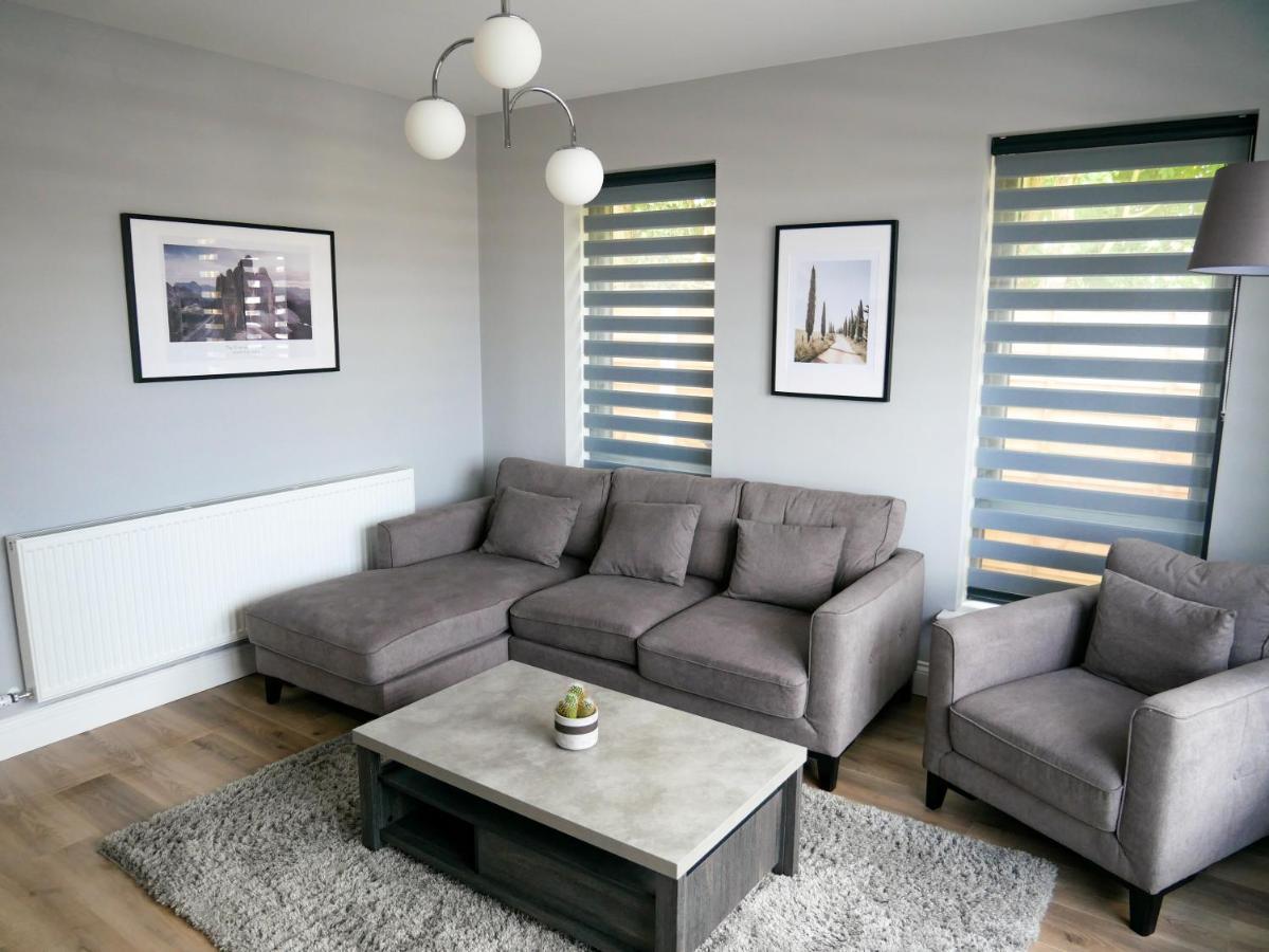 Entire Modern Home With Seaview And Parking Wicklow Exteriör bild