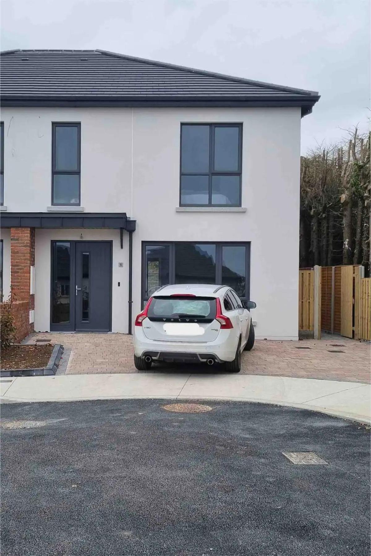 Entire Modern Home With Seaview And Parking Wicklow Exteriör bild